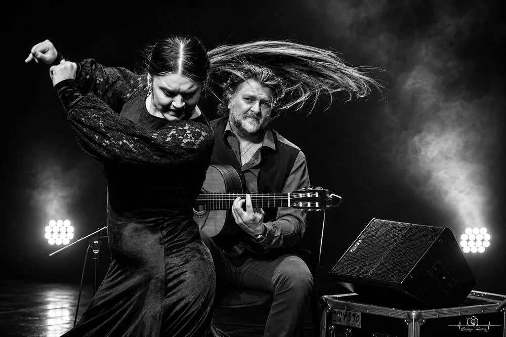 Concert flamenco, ambiance de scène avec Antonio Segura